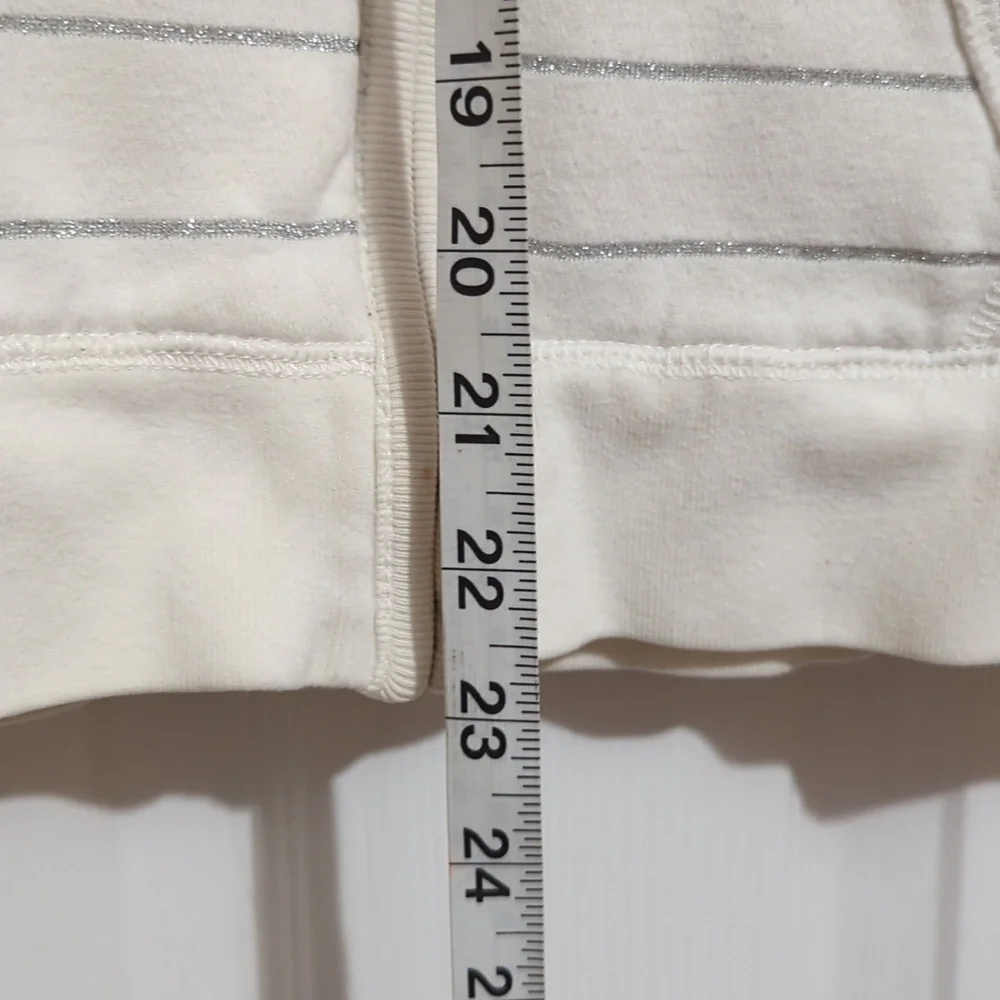 Girls Aeropostale Full Zip Hoodie, Size M - Picture 12 of 15